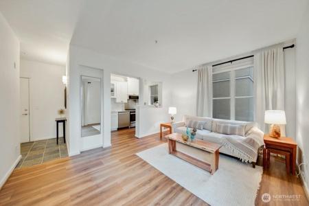 10042 Main
