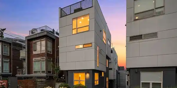 3818 B 23rd W