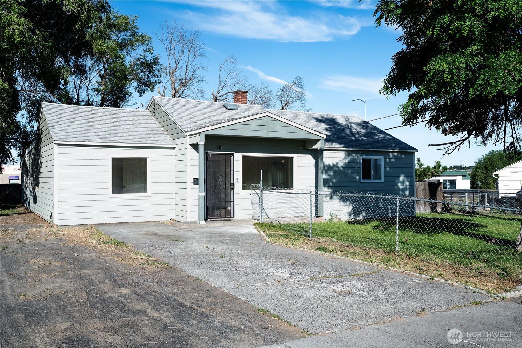 Image 1 Image 1