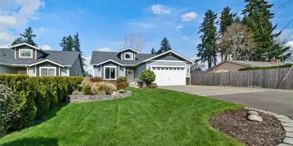 613 166th S