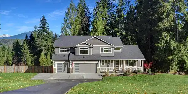 18724 55th SE