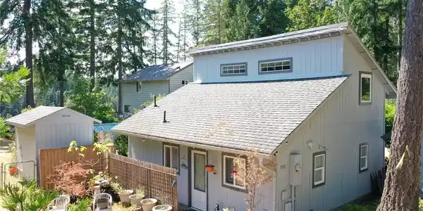 552 Mountain View