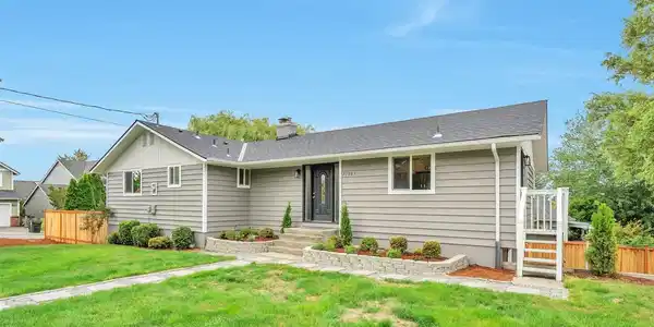 23805 140th SE