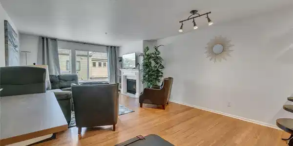 Image 4 Image 4