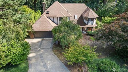 7240 Twin Cedar SE