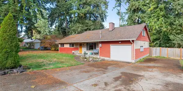 9101 112th SW