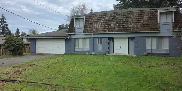 12209 12th SE