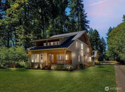 15809 Spanaway Loop S