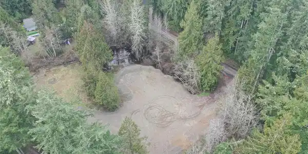 721 Phillips Lake Loop