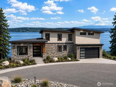 14198 Olalla Crest SE