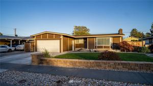 2109 S Crestmont Drive