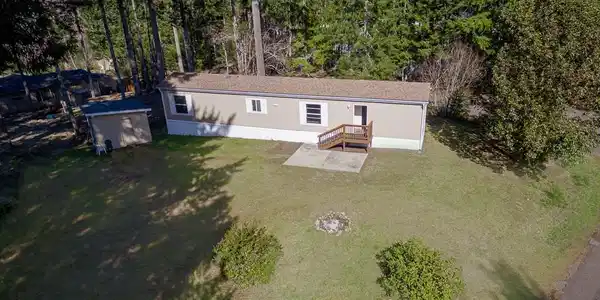 2240 E Timberlake West Drive