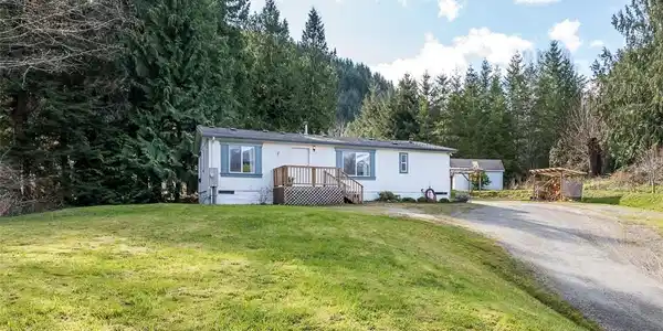 19064 W Big Lake Boulevard