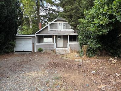 12243 16th S