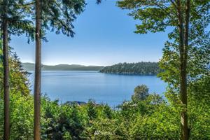 2914 East Lake Sammamish Parkway NE