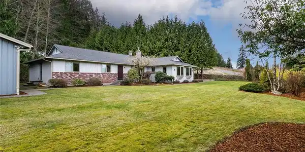 2707 Lake Whatcom Boulevard