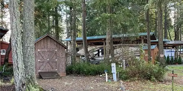 1546 Reservation Road SE