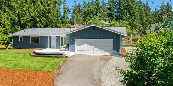 7112 85th NW