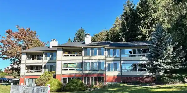 23403 Lakeview