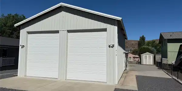 616 Hunter SW