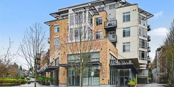 211 Kirkland Ave