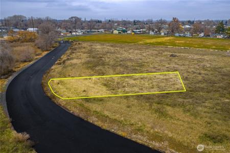 4 Valley NE