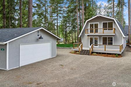 2210 Timberlake West