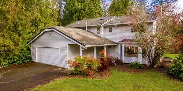 31138 Lake Morton SE