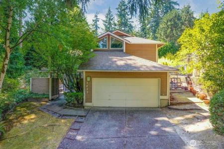 3233 168th SE