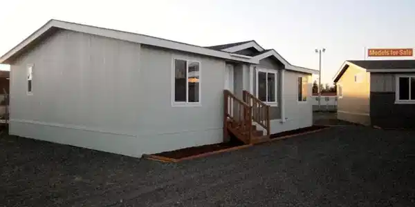 551 Timberlakes E