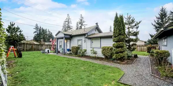 7604 236th SW