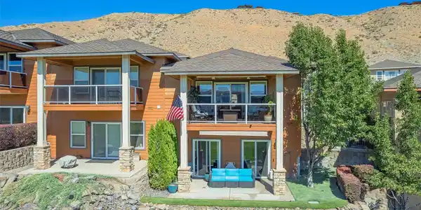 23318 Sunserra NW