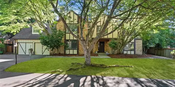 9420 Veterans SW