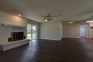201 W Wilson Avenue