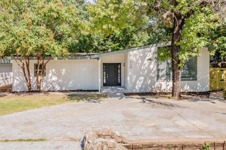 110 Bluebonnet Drive
