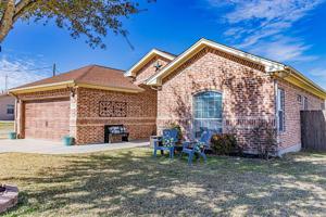 1326 W Chippewa Trail