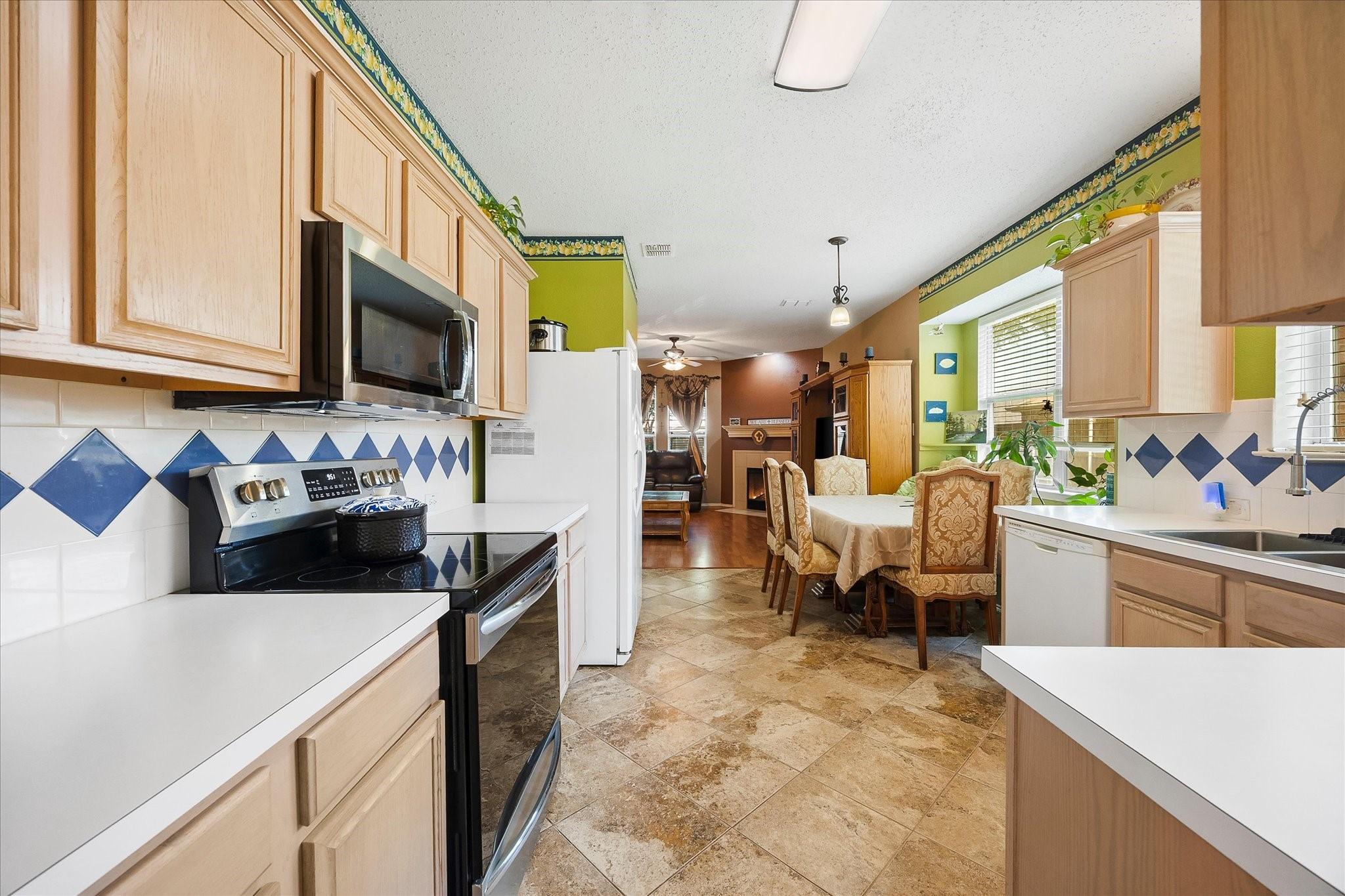 Image 4 Image 4