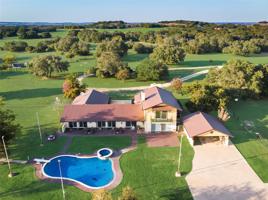373 County Road 1132