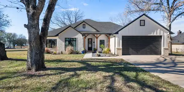 615 Grandview Drive