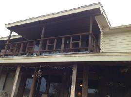 1361 Willow Beach Road
