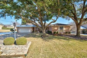 4611 Cimmaron Trail