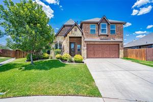 512 Cobblestone Circle