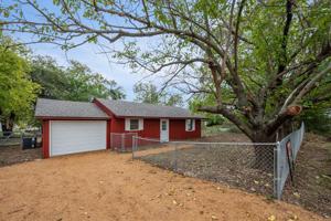 34 Shoshone Drive