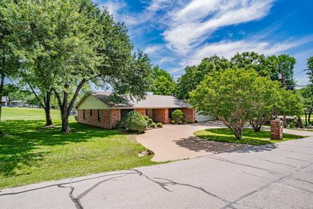 3801 Nocona Drive