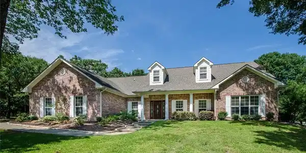 15130 Sapphire Lane