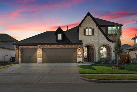 1220 Arrowwood Drive
