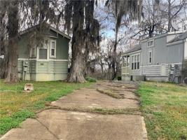 315 Lakeview Circle