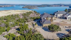 15 Bay Hill Drive