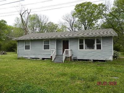 306 Ivy Street