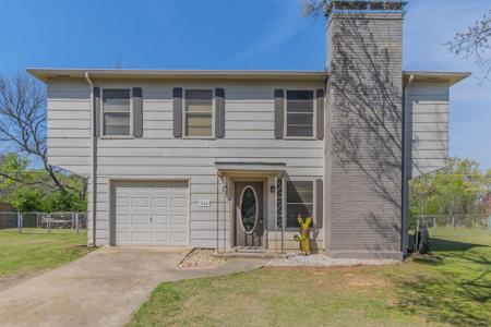 544 Rose Circle